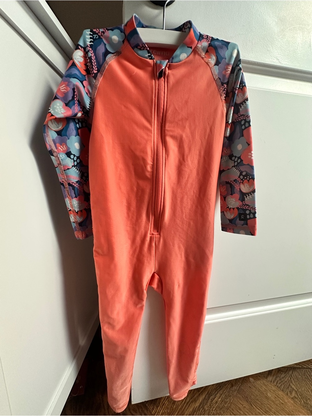 Reima Coral Pink Kids One-Piece Rashguard Swimsuit with Floral Sleeves Sz 92 2T